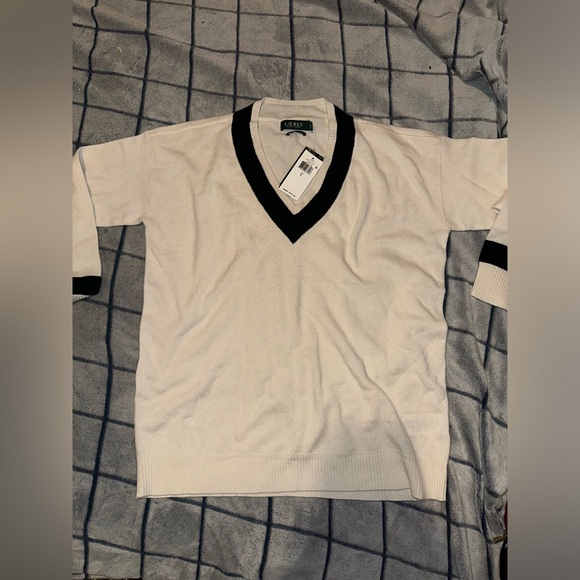 Lauren ralph Lauren vneck sweater - Picture 2 of 3